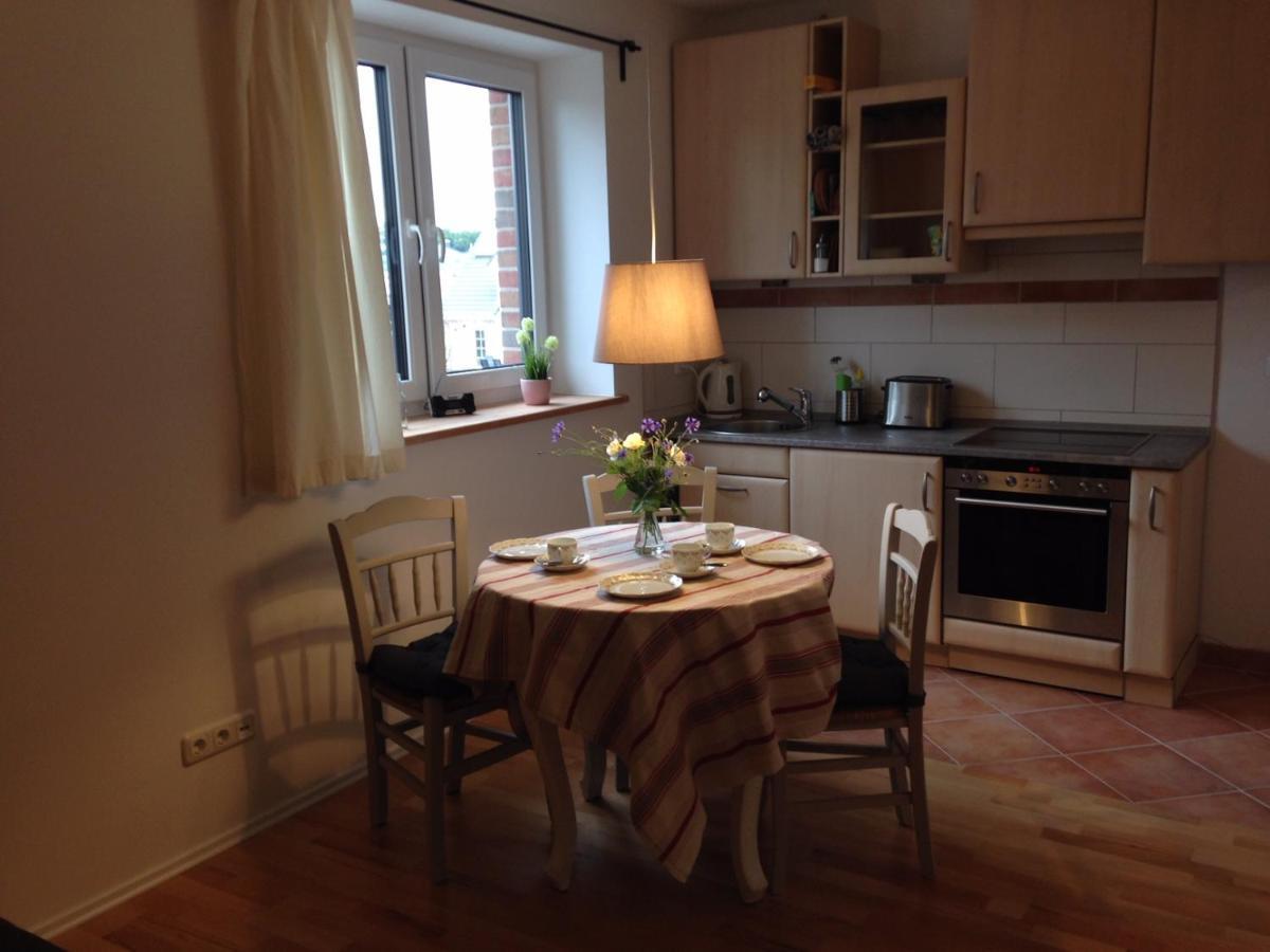 Gemuetliche, Grosszuegige Ferienwohnung Salzhausen Esterno foto